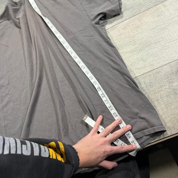 Vintage gray and black affliction style AOP skater essential T-shirt size XL - Picture 5 of 5